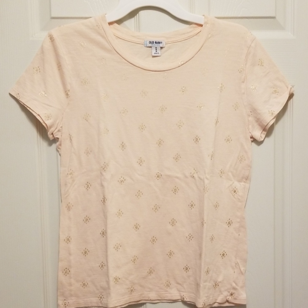 Old Navy tshirt